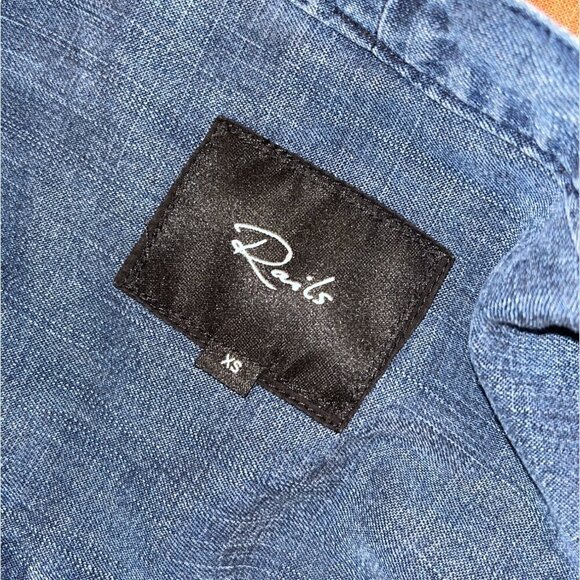Rails Rosalee Tie-Neck Chambray Shirt Women’s Size XS - Picture 9 of 9